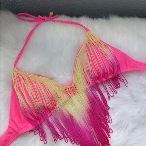 Ombré Pink and Yellow Fringe Bikini Top 💖🧜🏼‍♀️✨